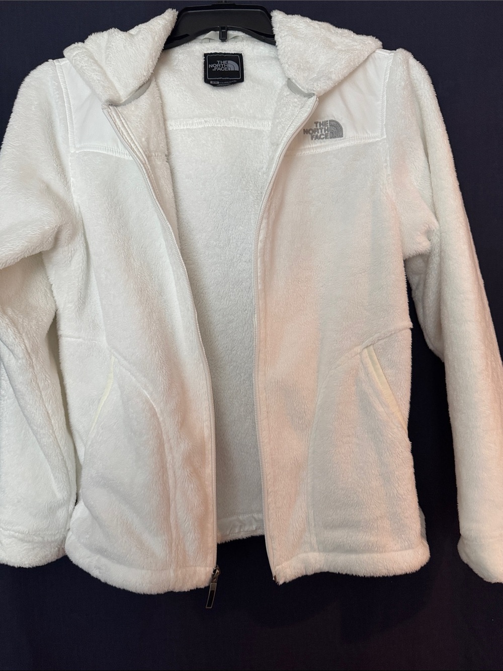 North Face White Plush Hooded Fleece Jacket with Pockets - Woman’s Size M - Picture 15 of 16